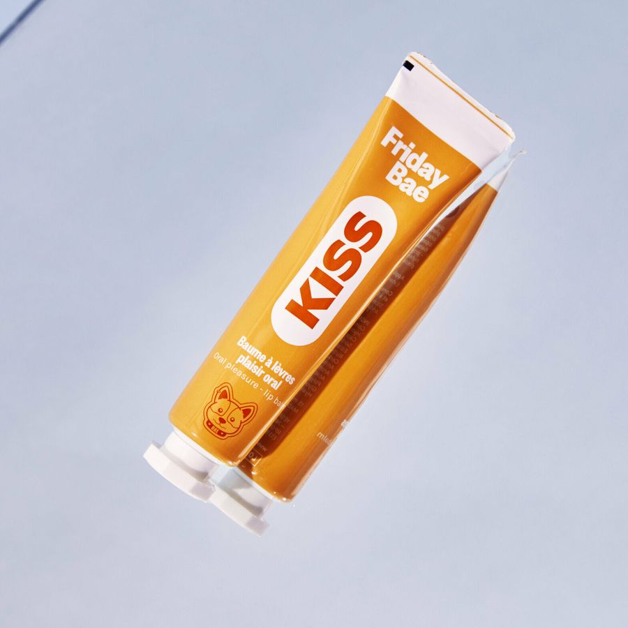Friday Bae KISS Бальзам для губ возбуждающий, 15 мл